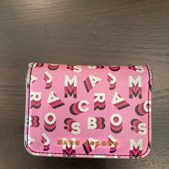 Marc Jacobs Accessories Marc Jacobs Wallet Poshmark